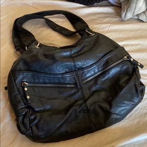 Bueno purse 🖤